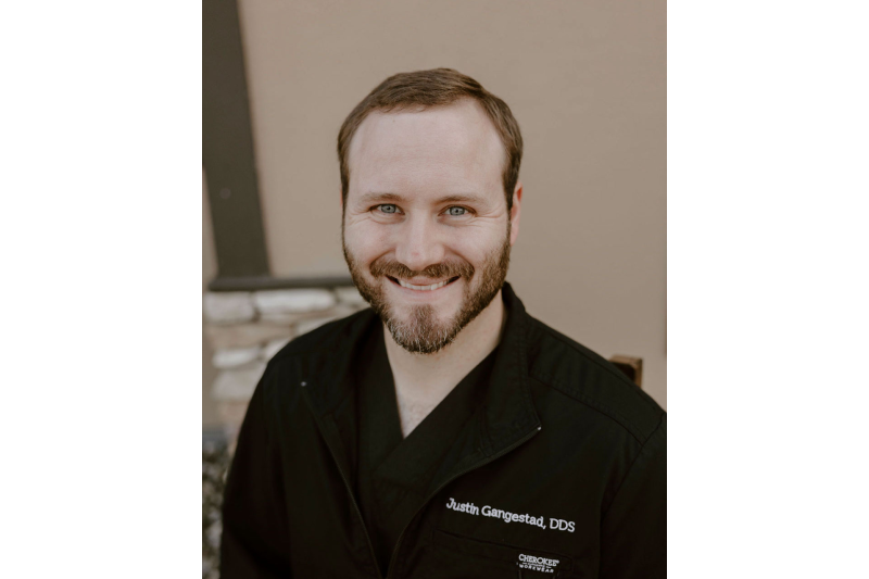 Meet Justin Gangestad, DDS in Baxter